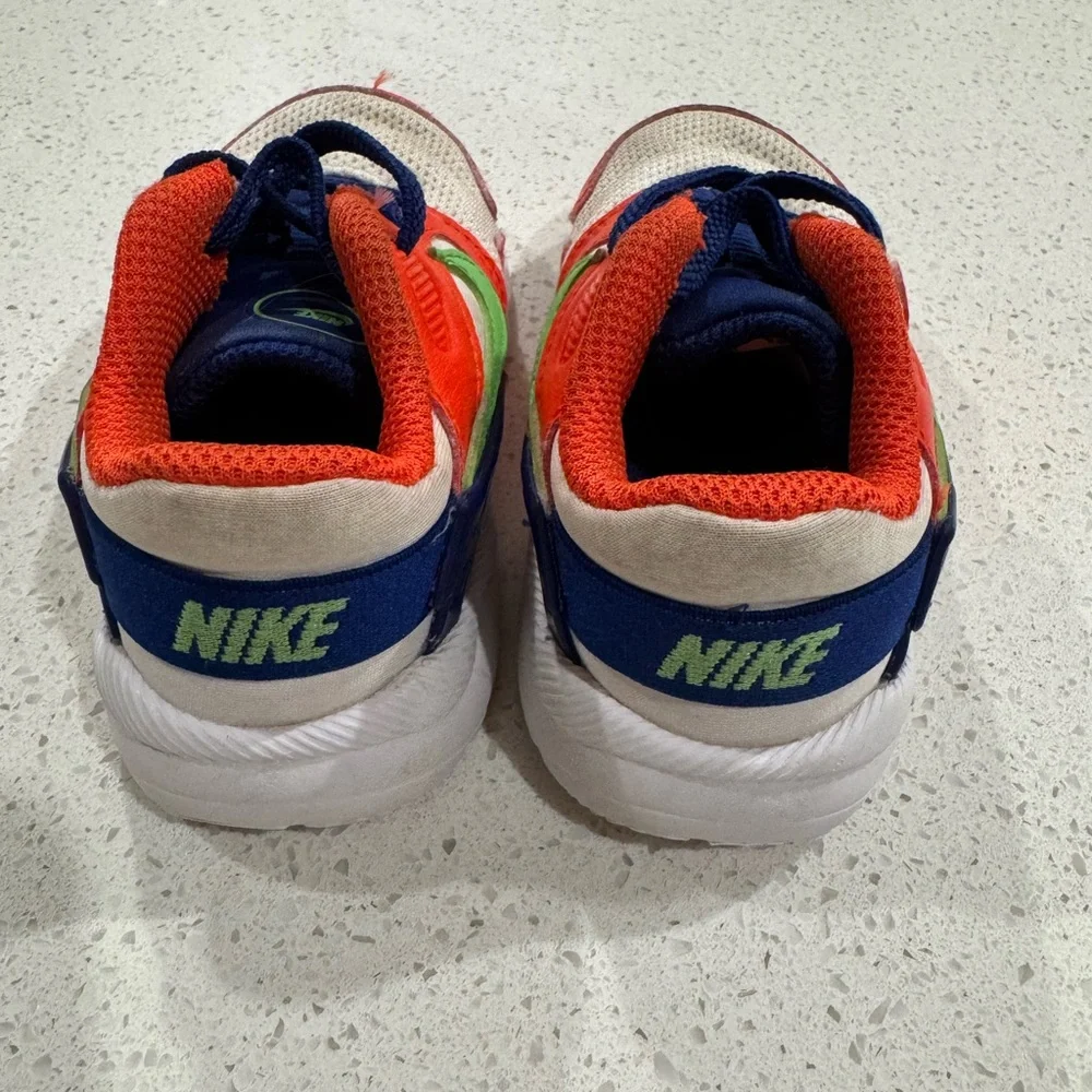 Nike Toddler LD Victory TDE 'Team Orange Blue Green' Size 6C EUC